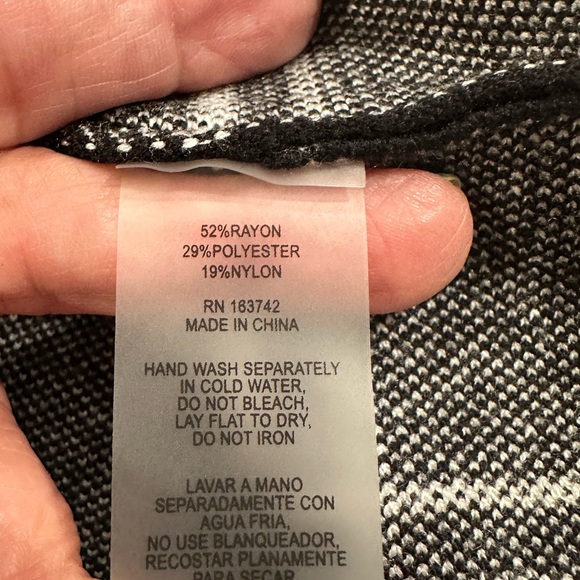 Milano Black and White Checkered Pencil Skirt - Picture 3 of 3